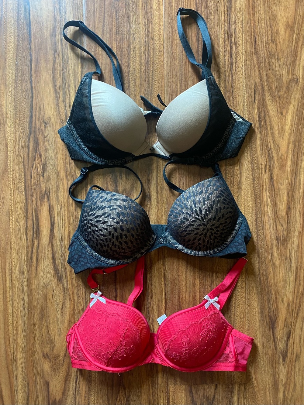 ❤️ Lot of 3 Victoria Secret pushup Bra 34A